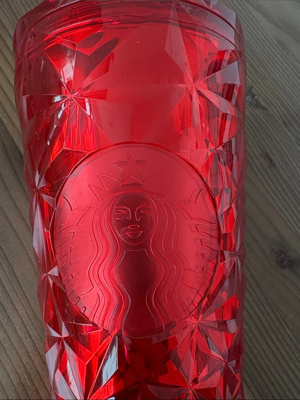 Starbucks Red Crystal-Texture Cold Cup with Straw